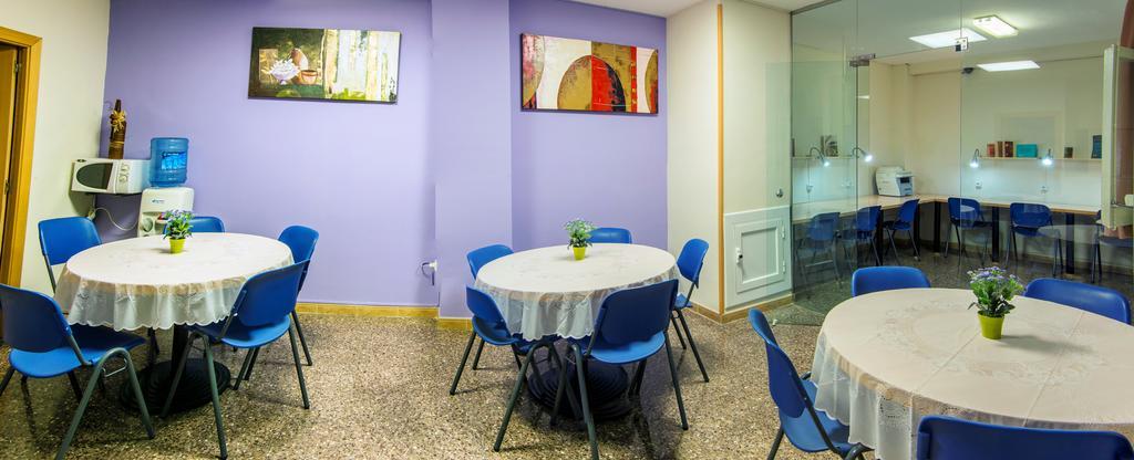 Hostel Residencia Sants *